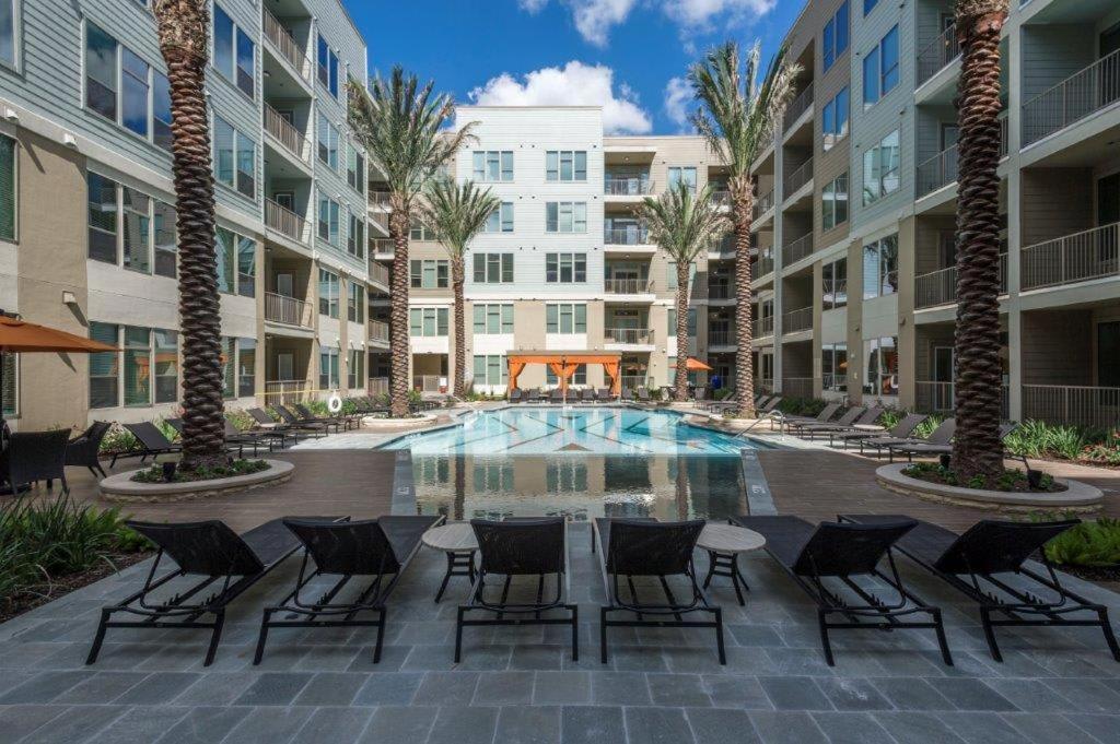 Luxury 1Br Condo Wbalcony - Galleriariver Oak Houston Dış mekan fotoğraf